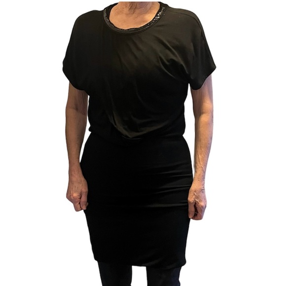 Black dress medium - Picture 4 of 6